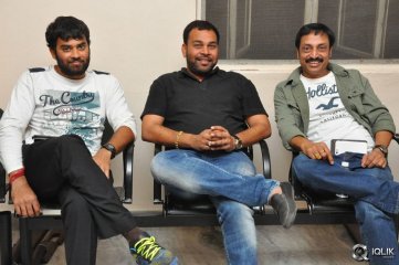 Ladies and Gentlemen Movie Special Show Photos